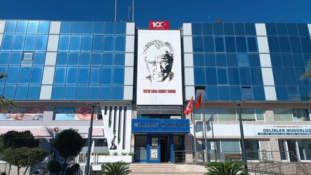 Menderes Belediyesi’nde İkinci Dalga Operasyonu