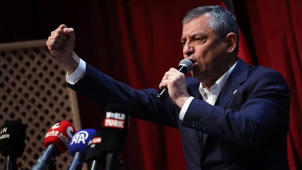 Özgür Özel’den Erdoğan’a Fon Skandalı Tepkisi