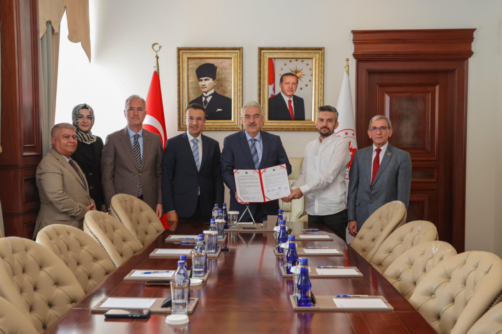 İnegöl’de sağlık ağı büyüyor