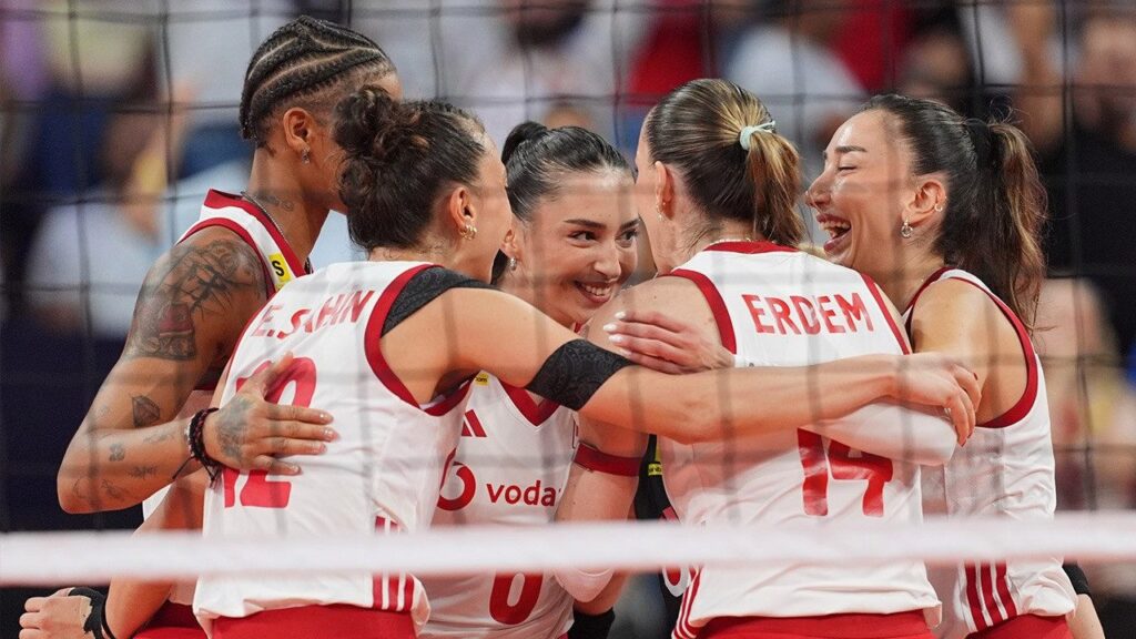 Sultanlar Yarı Finalde Sırbistan’ı 3-0 Yendi