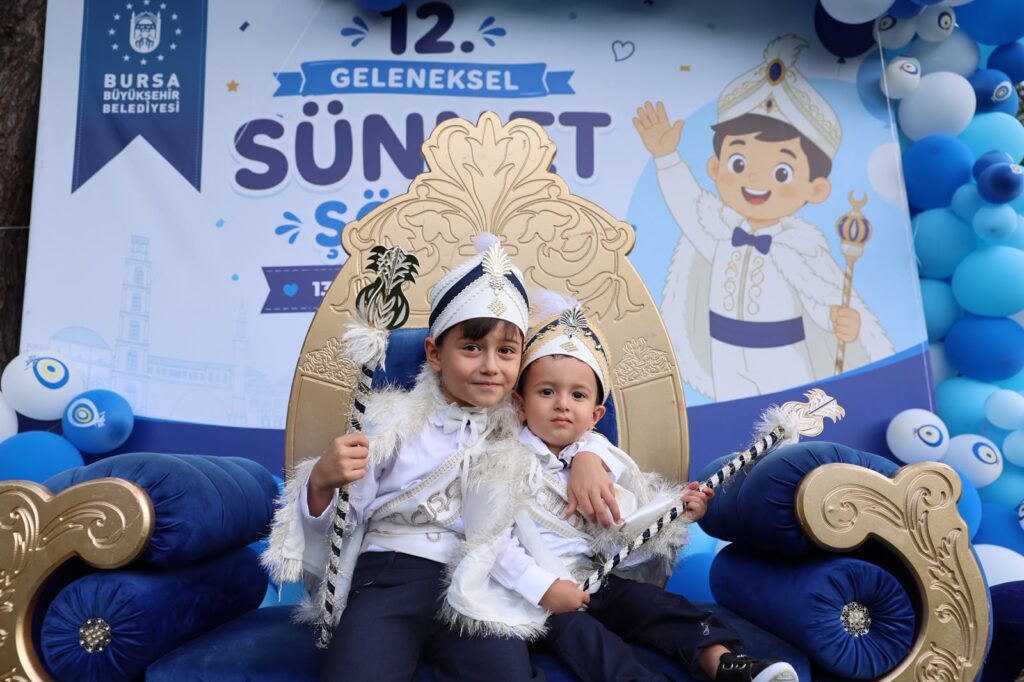 Büyükşehirden geleneksel sünnet şöleni