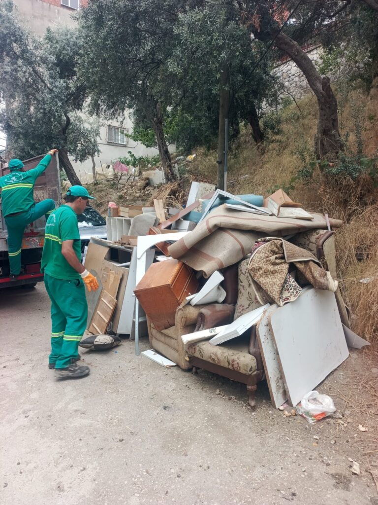 Osmangazi’de kesintisiz temizlik mesaisi