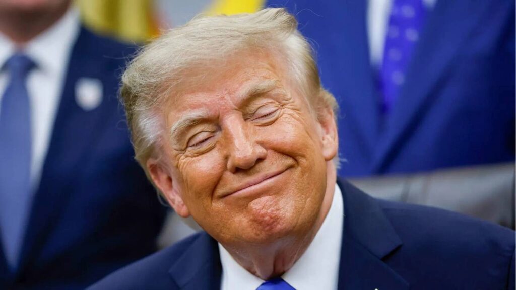 Trump: ‘Hürmüz Boğazı artık bizim kontrolümüzde’