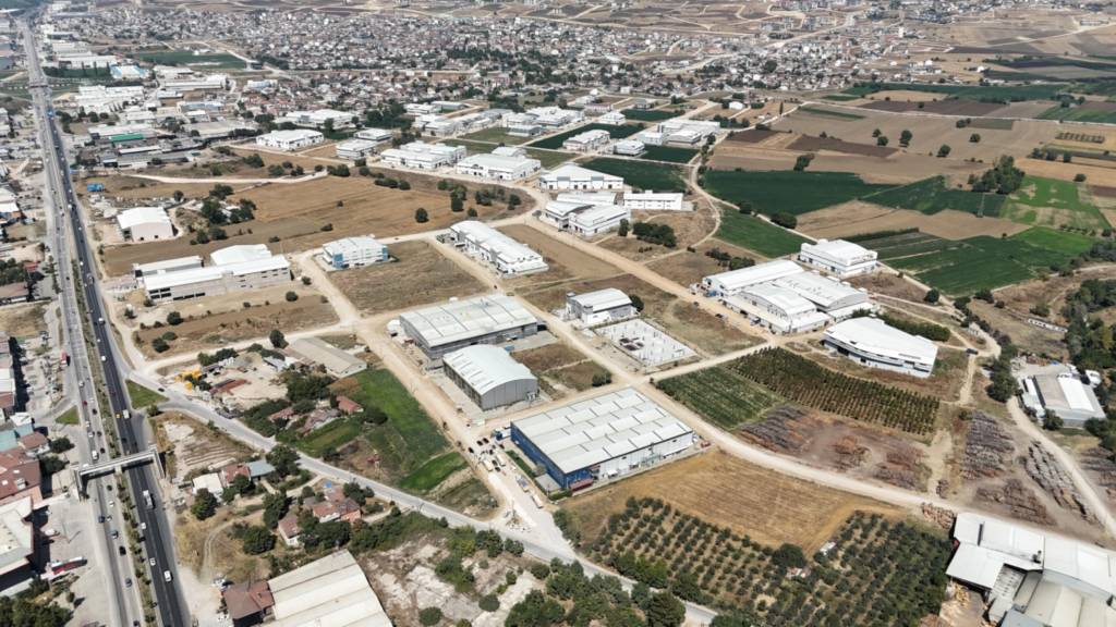 İnegöl’de dev yol hamlesi