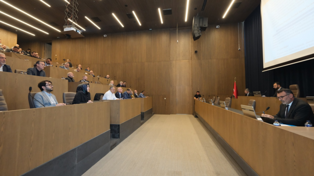 İnegöl stadına milyarlık bütçe