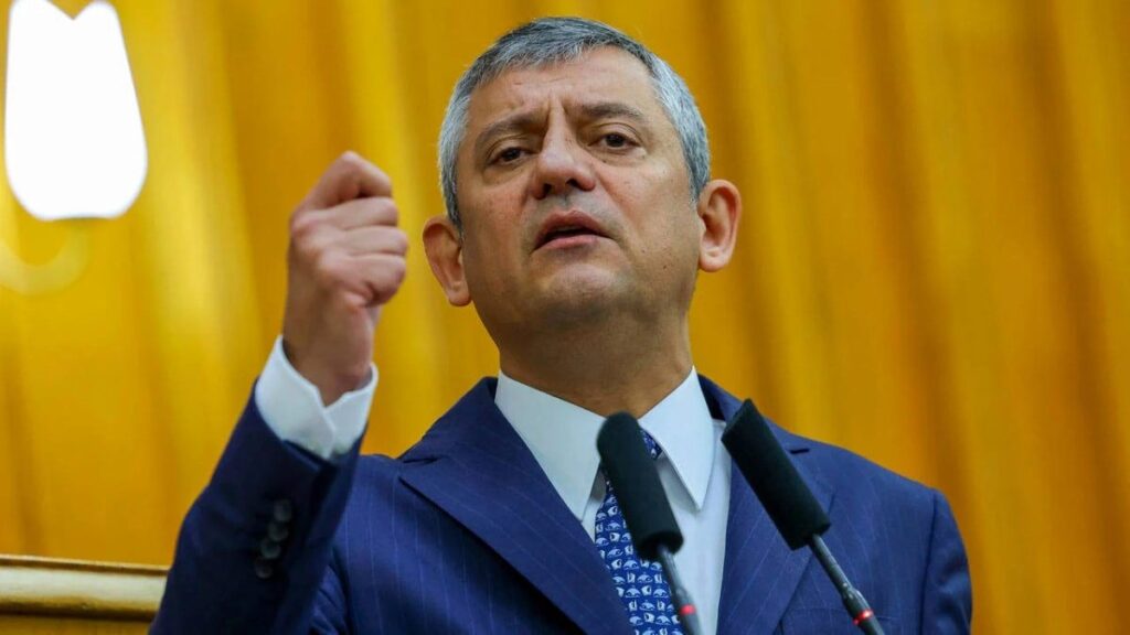 Cemil Tugay’a Özgür Özel’in Tepkisi