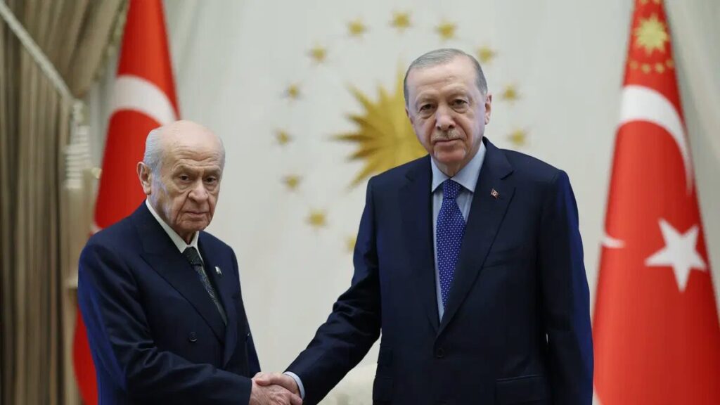 Erdoğan ve Bahçeli Beştepe’de görüşecek