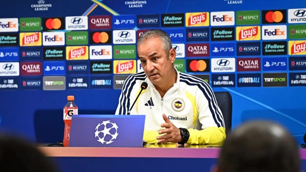 Fenerbahçe Slavia Prag maçında 2-2 berabere kaldı
