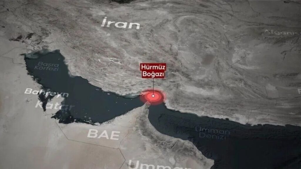 Hürmüz Boğazı’nda 2 tanker patladı