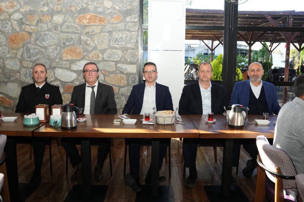 İznik muhtarları kahvaltıda buluştu