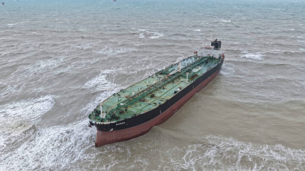 Liberya bayraklı tanker Sarıyer Kısırkaya açıklarında kurtarıldı