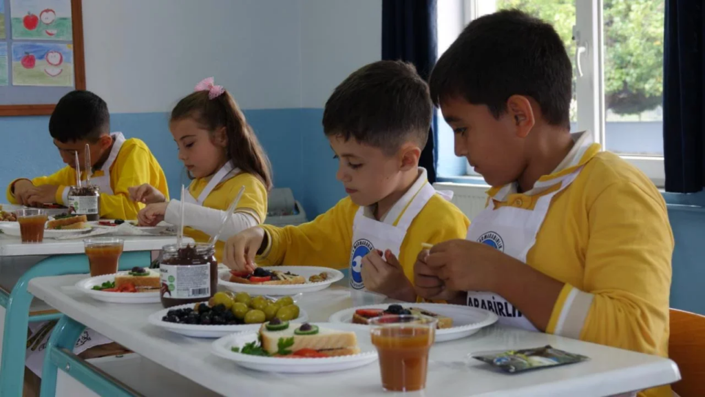 Marmarabirlik’ten çocukların geleceğine dokunan proje
