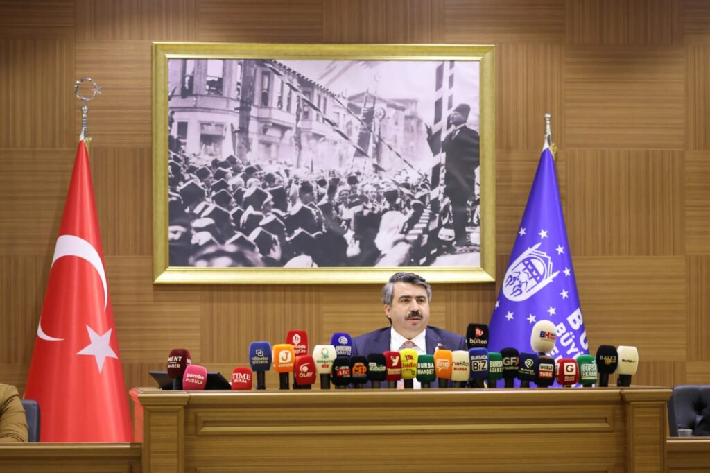 Bursa’da mağdur çiftçiye fide desteği