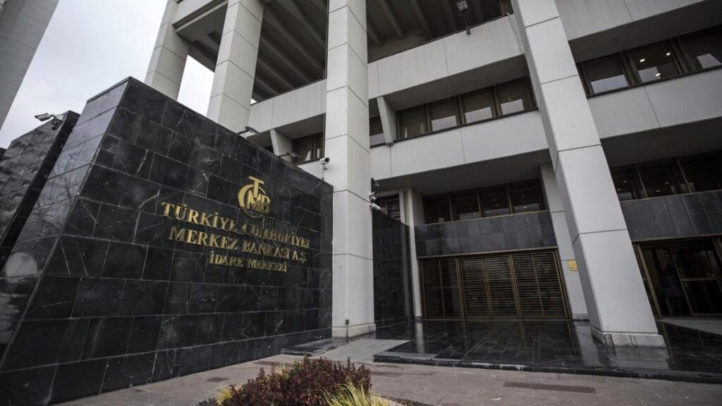 Merkez bankası enerji ve enflasyon risklerini açıkladı