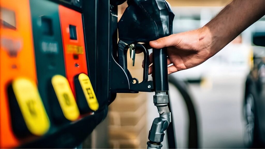 Motorin Fiyatında 4,80 TL İndirim ve Piyasa Gelişmeleri
