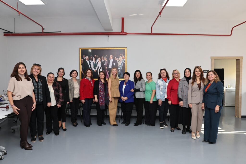 Nilüferli kadın muhtarlar buluştu