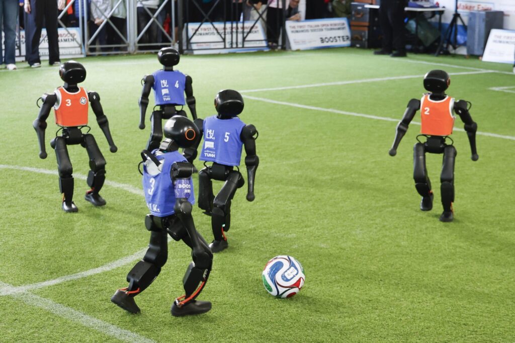 Romada robotlar futbol müsabakası yapıldı