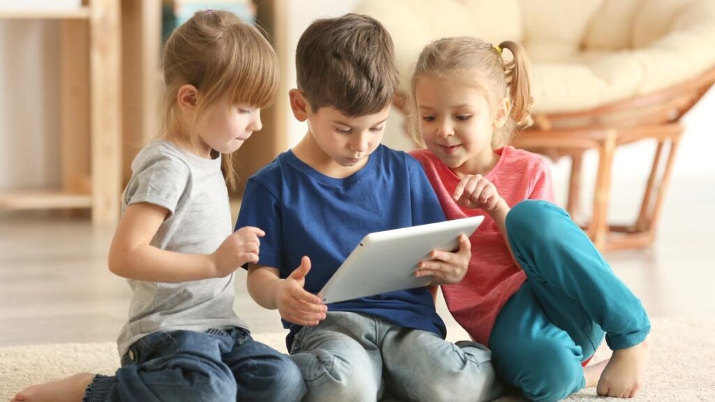 Dijital Çağda Ebeveynlik ve Doğru Denetim