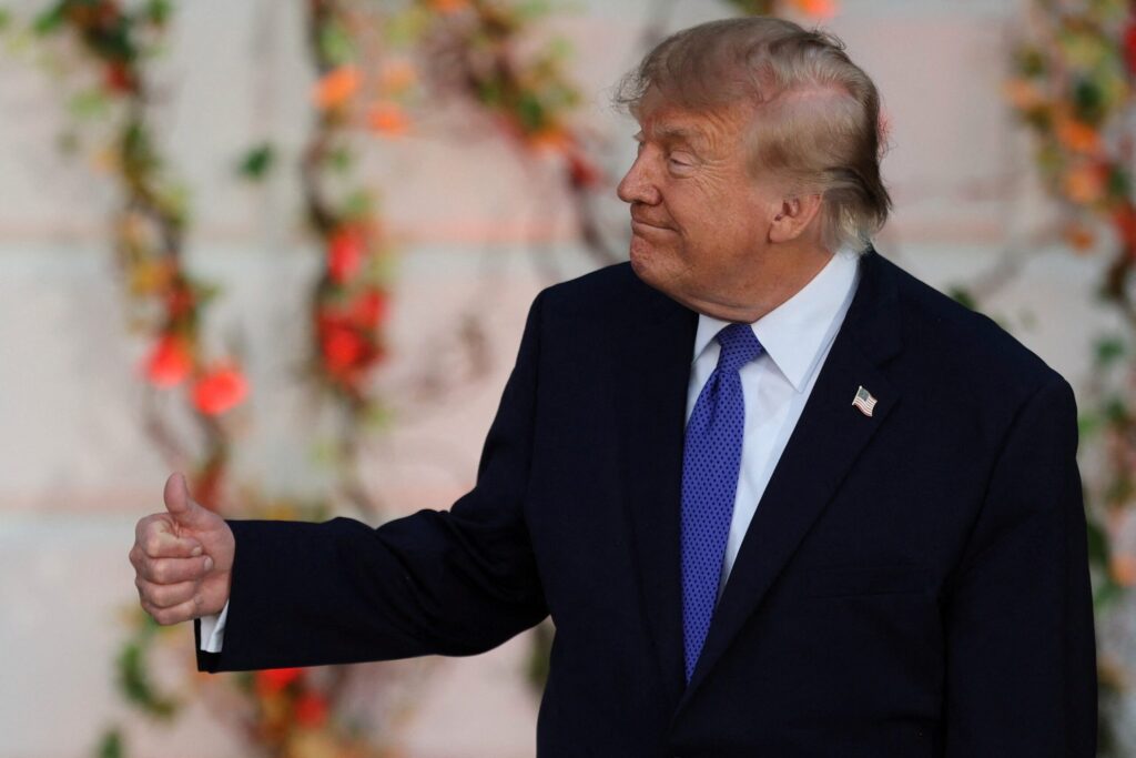 Trump İran’a Askeri Seçenekleri Sunuyor