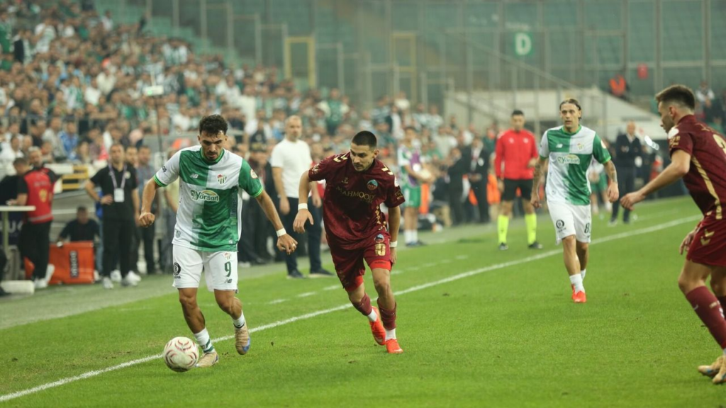 Bursaspor son dakikalarda yıkıldı! Bursaspor 1-2 Mardin 1969 Spor