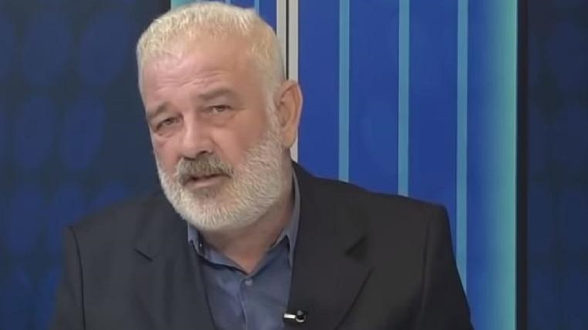 Ali Tezel beyin kanaması geçirdi Bursa Hevadis