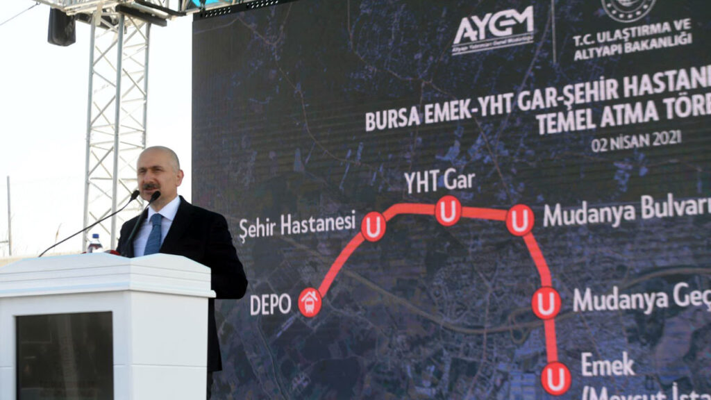 Ulaştırma Bakanı Bursa’da… Bursa Şehir Hastanesi metro hattının temeli atıldı