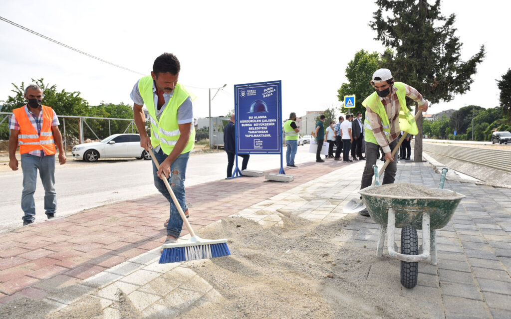 Bursa’da Gemlik Büyükşehir’le güzelleşiyor