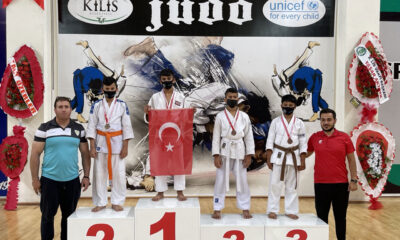 Manisalı judocular Kilis’te madalyaları topladı