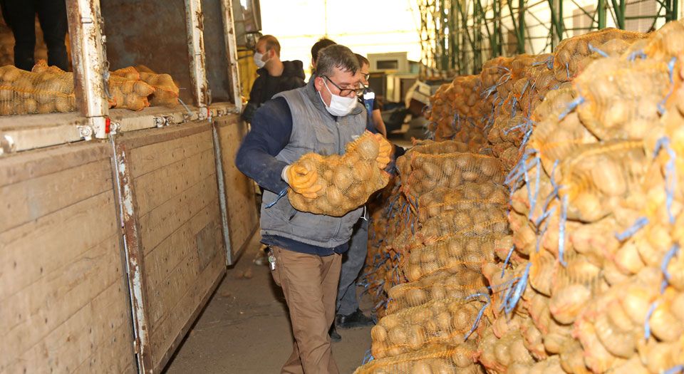 Afyonkarahisar’ın patatesleri Mudanya’da ihtiyaç sahiplerine