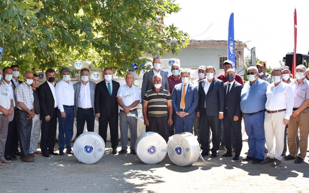 Bursa Karacabey’de sel mağduru çiftçiye destek