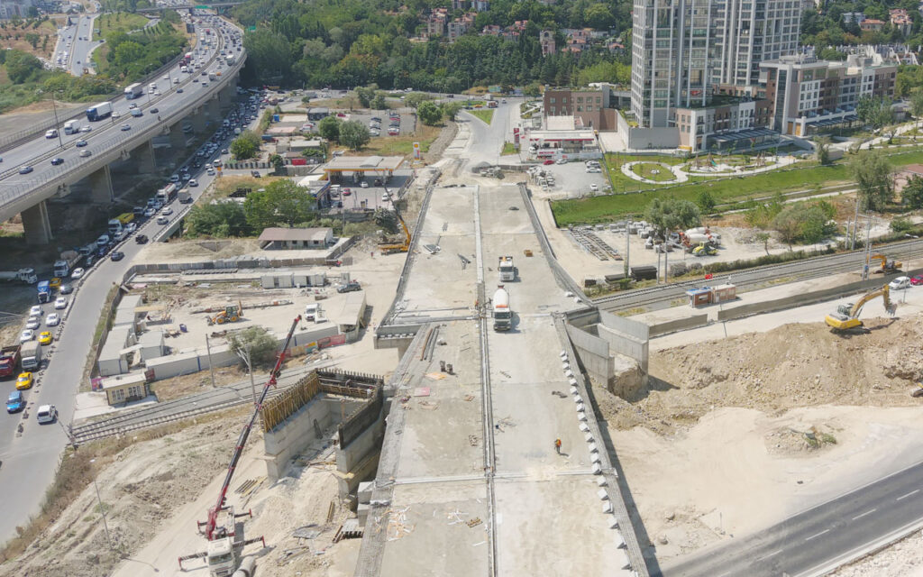 İstanbul Ispartakule’deki yoğunluğa ‘hemzemin’ çözüm