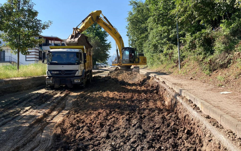 Kocaeli Başiskele’de cadde ve sokaklara bakım