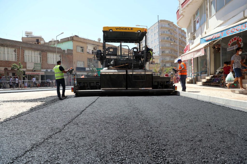 Mardin’de 600 kilometrelik asfalt çalışması