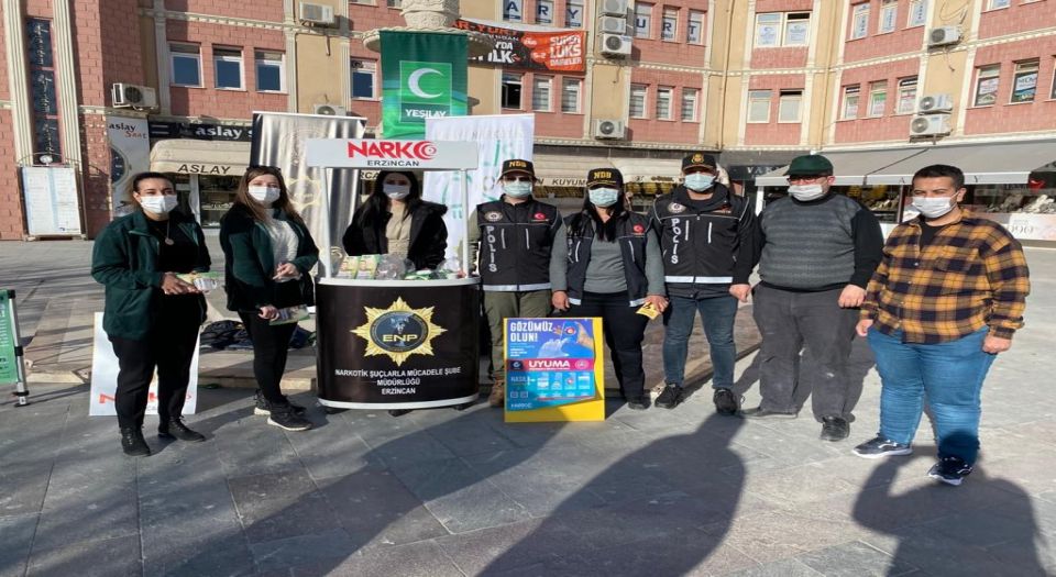 Erzincan’da ‘En İyi Narkotik Polisi: Anne’ projesi