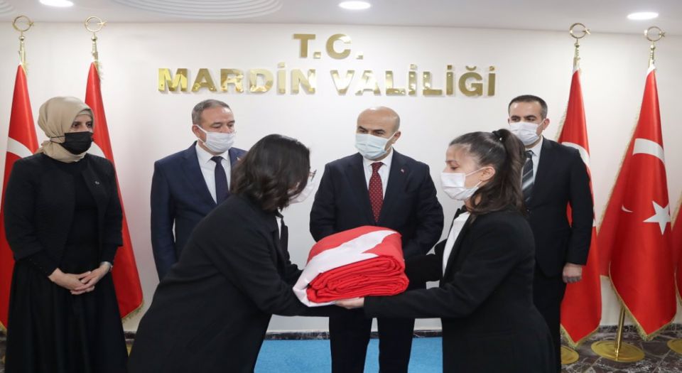 Şanlı bayrağımızın Mardin’de devir teslimi yapıldı