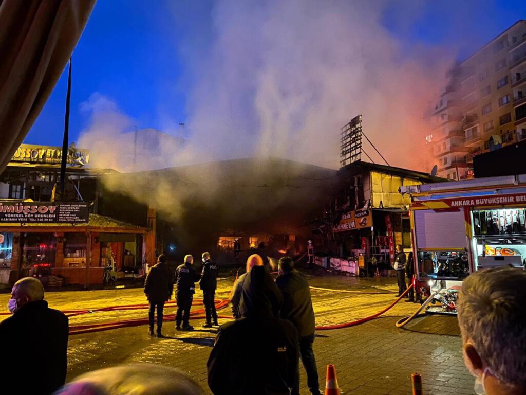 Ankara Kızılcahamam’da dükkanı yanan esnaf konuştu