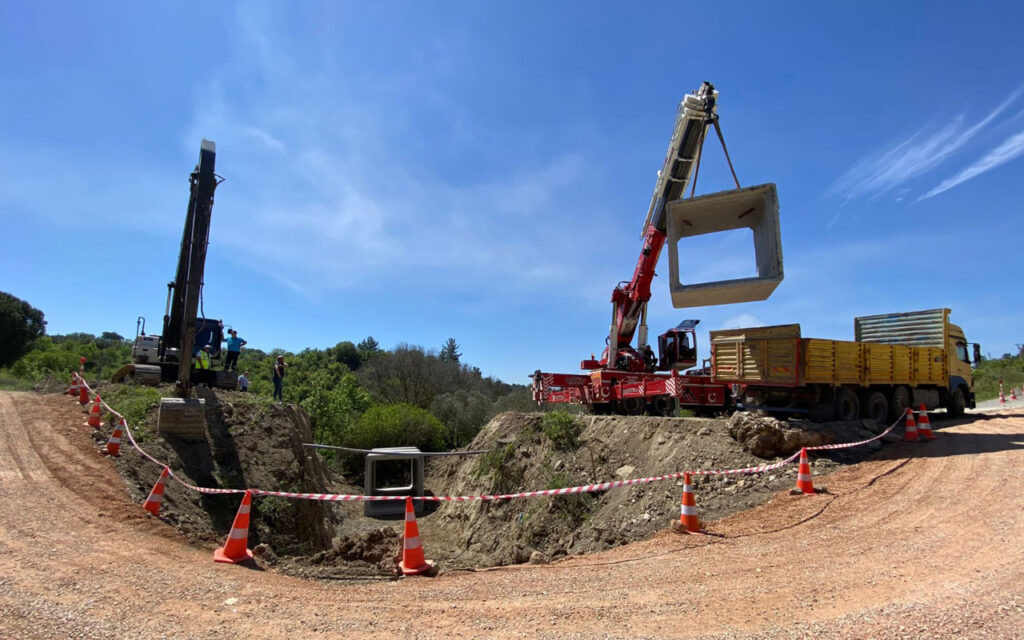 Manisa Soma’da yol geçişleri güvenli hale geliyor