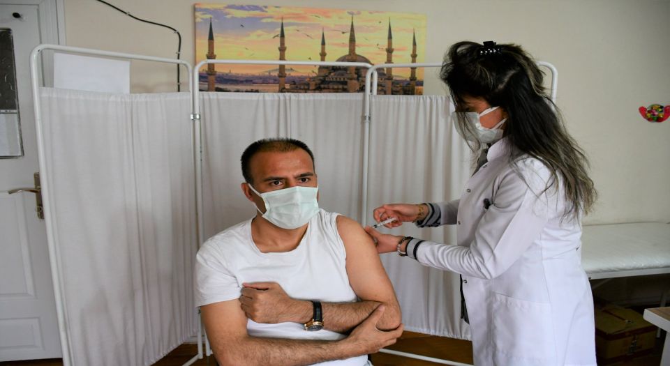 Siirt’te 825 öğretmen aşı programına alındı
