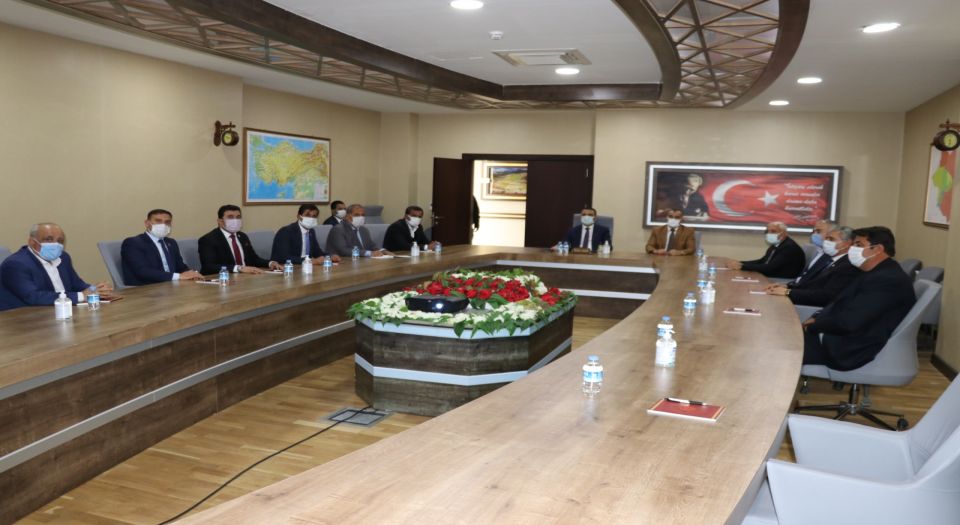 Siirt’te İl Genel Meclis üyelerinden Vali Hacıbektaşoğlu’na ziyaret