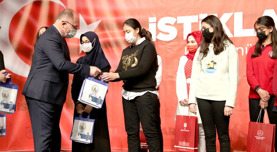 Sivas’ta ‘Safahat’ okuyan 300 öğrenci için kültürel gezi hazırlığı