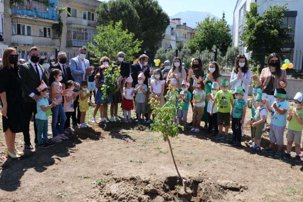 Manisalı minikler doğa için seferber oldu