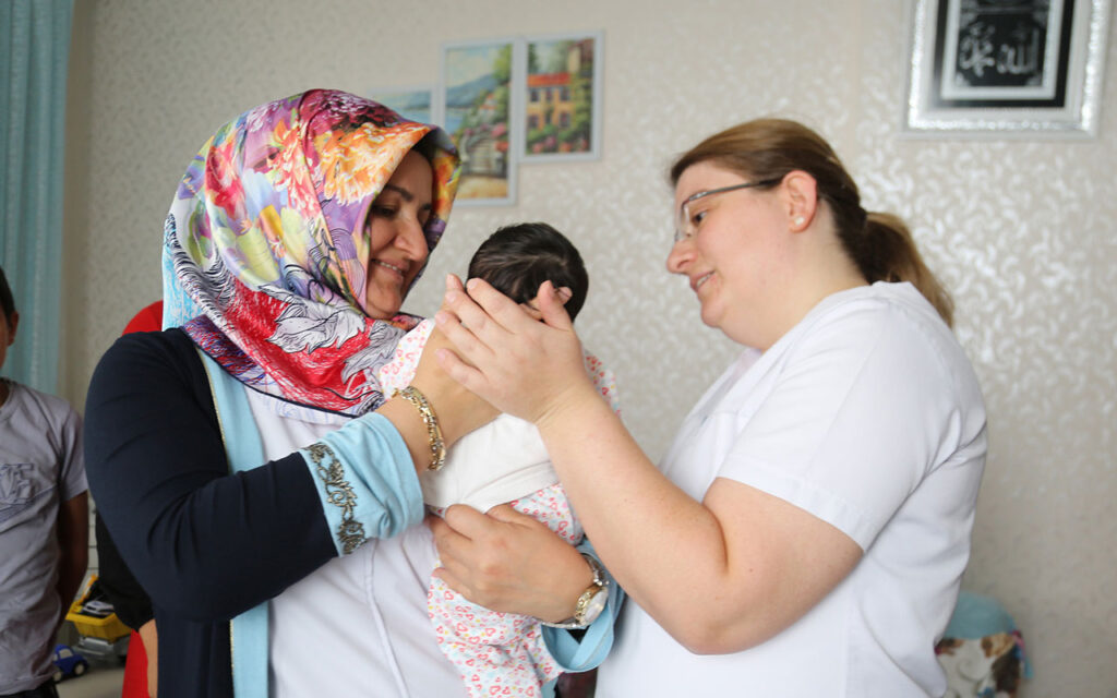Ankara’da Gölbaşı bebeklerine ‘hoşgeldin’  hediyesi